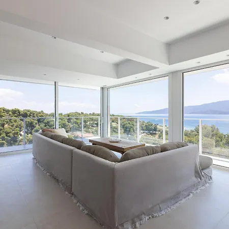 Aeria - 5br, Sea View & Heated Pool I Luxury Villa *